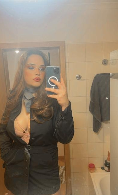 Bruna Rios 33