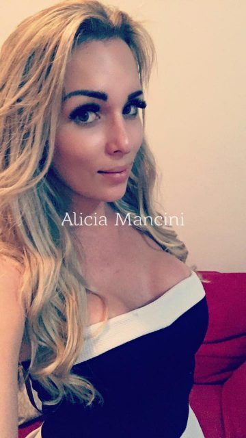 Alicia Mancini 11