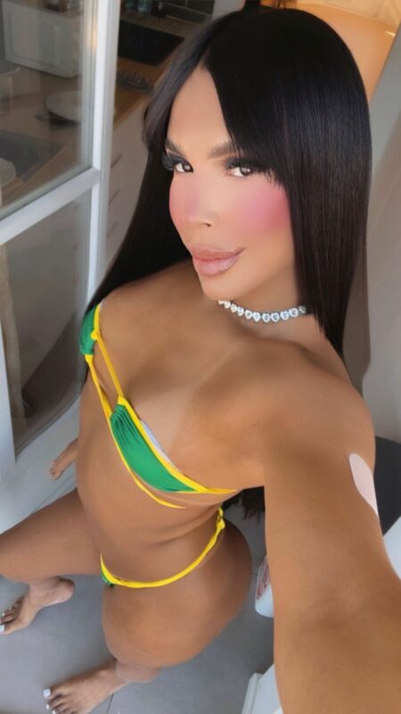 Izabelle Campos 4