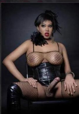 Priscila Presley 10